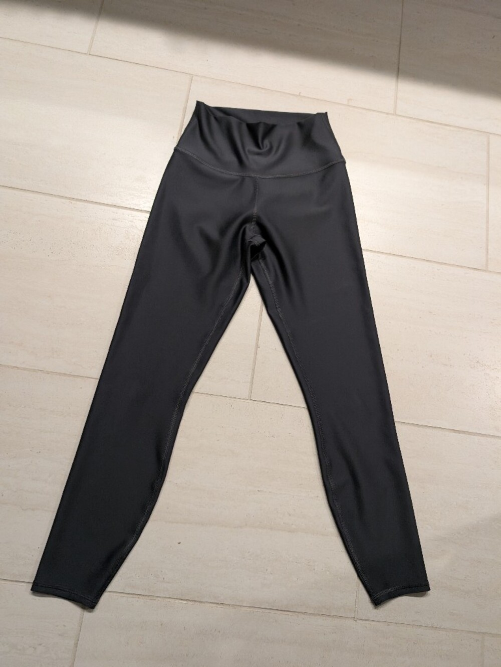 High-Waist Dark Charcoal Grey Alo Leggings